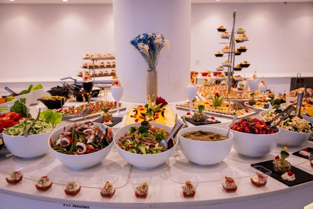 هتل گلدن تولیپ تاج سلطان ریزورت